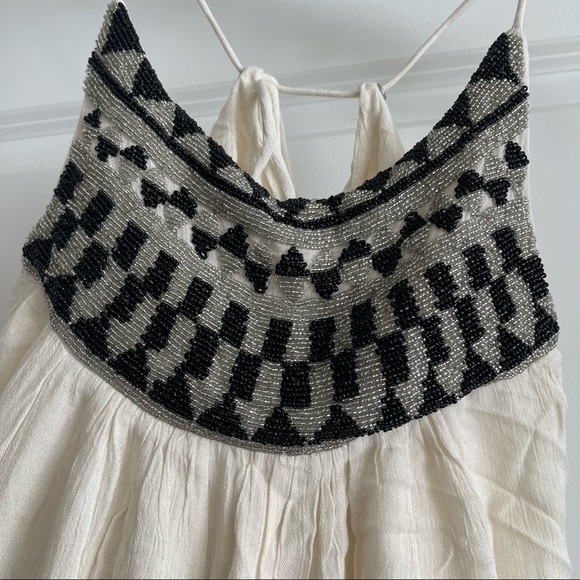 Beaded high-neck top - Picture 2 of 4